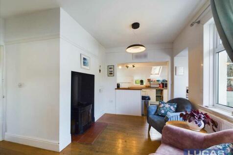 Snug/Sitting Room