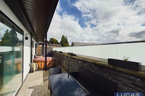 Outdoor Terrace