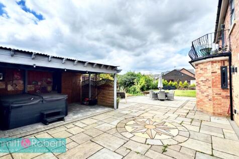 Property Image 32