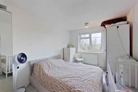 Atherfield-Court-Borrodaile-Road-SW18-01202025_145