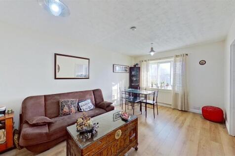 Jasmine-Court-Alexandra-Road-SW19-01272025_200557.