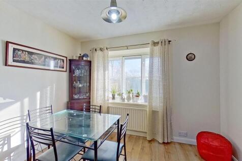 Jasmine-Court-Alexandra-Road-SW19-01272025_200521.