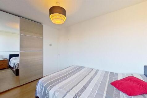 Winterfold-Close-Southfields-SW19-Bedroom-2.jpg