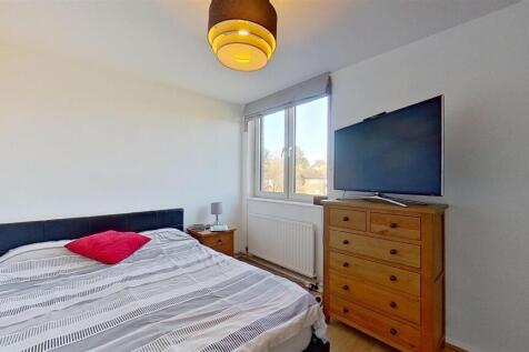 Winterfold-Close-Southfields-SW19-Bedroom.jpg