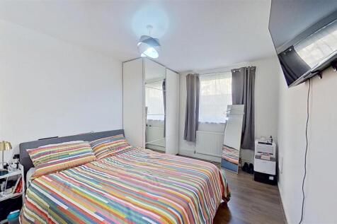 Westdean-Close-Wandsworth-SW18-03012025_142438.jpg