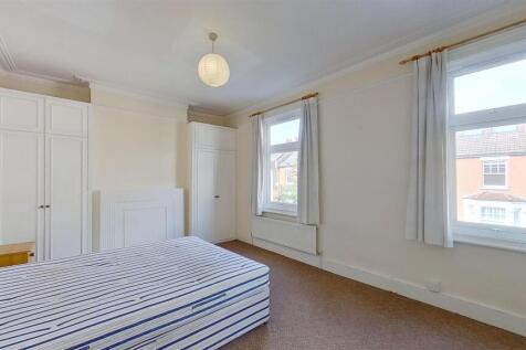 Littleton-Street-Earlsfield-SW18-09292020_215315.j