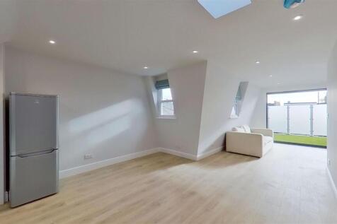 Treport-Street-Wandsworth-SW18-11162021_184303.jpg