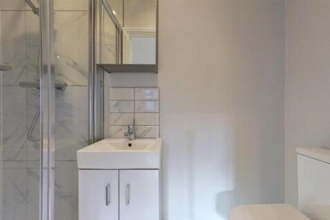 Treport-Street-Wandsworth-SW18-11162021_184827.jpg