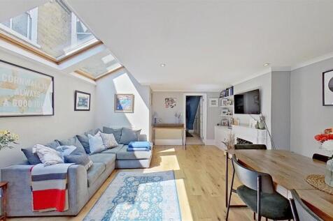 Steerforth-Street-Earlsfield-SW18-04292025_164720.