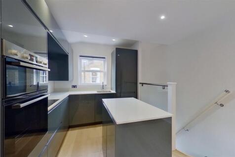 Farlton-Road-Earlsfield-SW18-11132020_204106.jpg