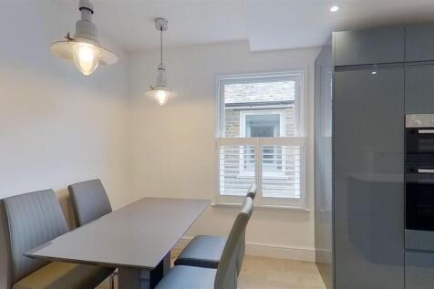 Farlton-Road-Earlsfield-SW18-11132020_204045.jpg
