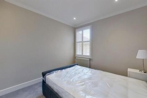 Farlton-Road-Earlsfield-SW18-11132020_203926.jpg