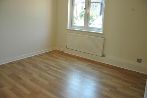 Bedroom 5th.jpg