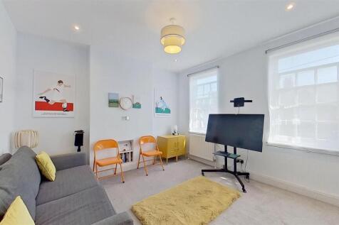 Swaby-Road-Earlsfield-Road-SW18-06182025_151134.jp