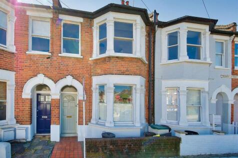 25_trewint_street_image3_14368_4.jpg