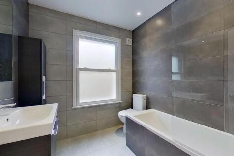 Farlton-Road-Earlsfield-SW18-11132020_203941.jpg