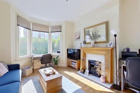 Isis-St-Earlsfield-SW18-09112023_183144.jpg