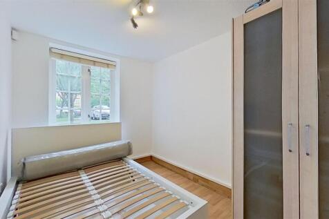 Chelsea-Court-Wandsworth-SW18-07182023_213239.jpg