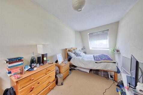 197_battersea_church_road_image3_14178_4.jpg