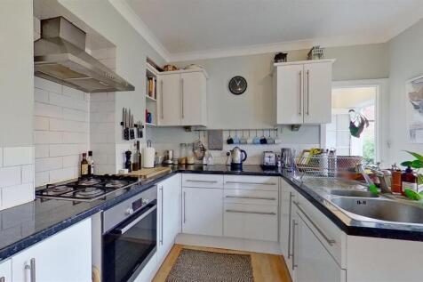 Penwith-Road-Earlsfield-SW18-10192021_082100.jpg