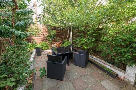 23a Dagnan Rd Gdn 2.jpg