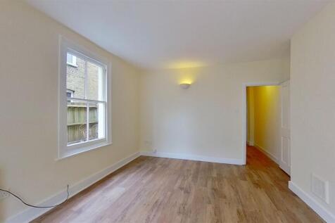 Clarendon-Road-Colliers-Wood-SW19-05212021_220325.
