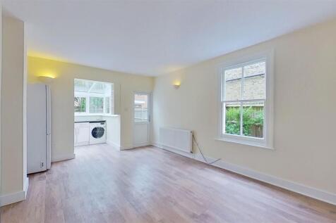 Clarendon-Road-Colliers-Wood-SW19-05212021_220350.