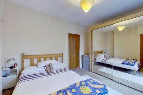 Duntshill-Road-Earlsfield-SW18-01252022_154012.jpg