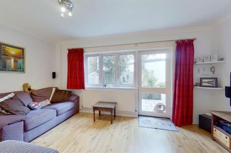 Beemans-Row-Earlsfield-SW18-05262021_211939.jpg