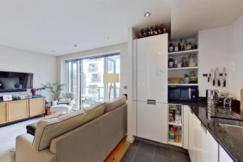 The-Retreat-Furmage-Street-Earlsfield-SW18-0713202