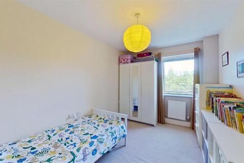 Fleming-House-St-Georges-Grove-SW17-07102025_18410
