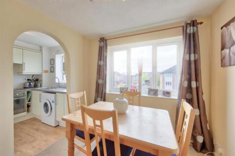 26_peartree_avenue_image5_15777_4.jpg