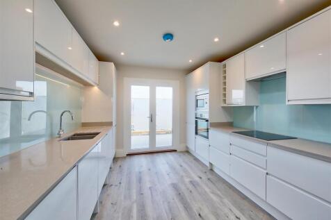 Kitchen.jpg