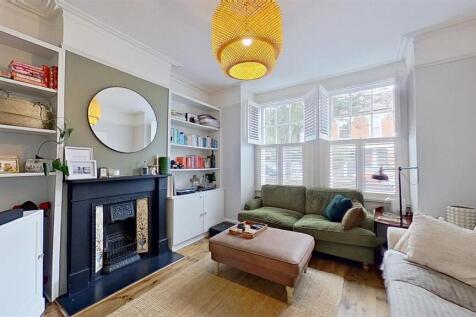Quinton-Street-Earlsfield-SW18-10022025_220650.jpg
