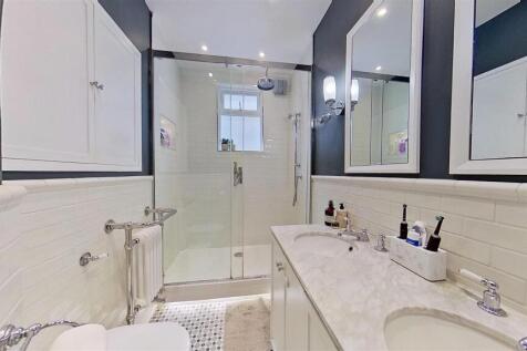 Quinton-Street-Earlsfield-SW18-10022025_220850.jpg