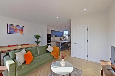 Tff-Trewint-Street-Earlsfield-SW18-11232025_160641