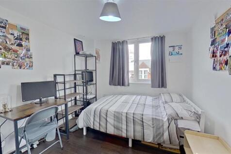134-Garratt-Lane-Wandsworth-SW18-01192025_193738.j