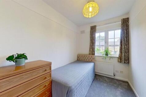Mapleton-Road-Wandsworth-SW18-06032025_142945.jpg