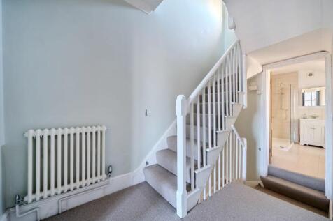First floor landing