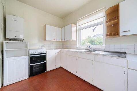 Kitchen angle 2