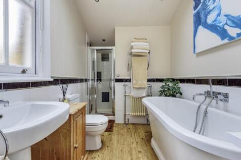 Ground floor bathroom