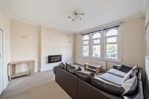 Upper floor shot 6