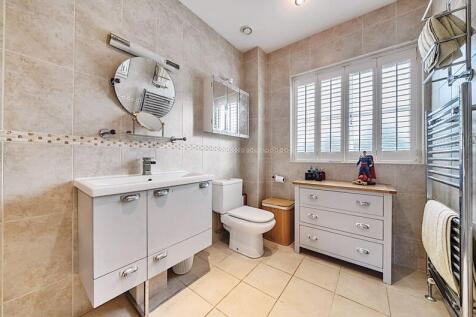 En Suite angle 1
