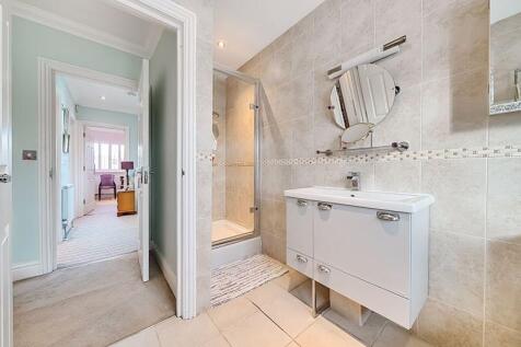 En Suite angle 2