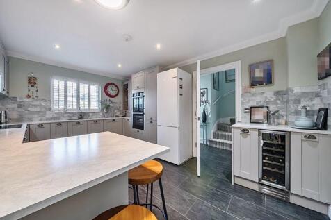 Kitchen Breakfast Room angle 2