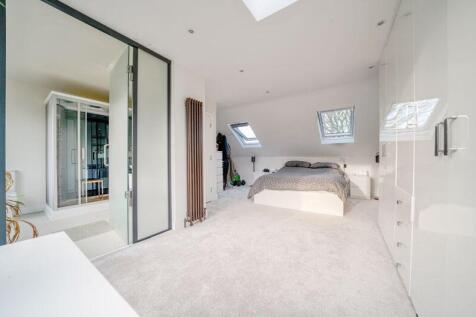 Bedroom 1 angle 2