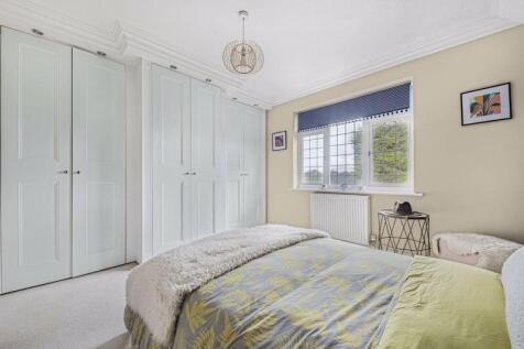 Bedroom 2 angle 2