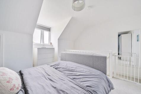 Bedroom 1 angle 2