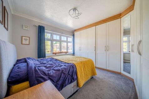 Bedroom 1 angle 1