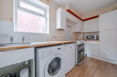 Kitchen angle 1